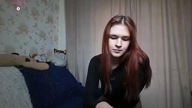 Snapshot of MargoFoxy chatting on 10-06-25, 12:24 MargoFoxy online show from 10-06-25, 12:24