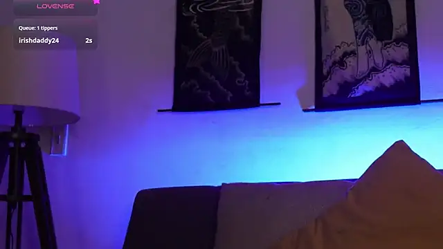 Snapshot of SylveonFox chatting on 10-05-25, 10:07 SylveonFox online show from 10-05-25, 10:07