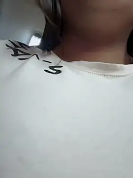 Sol biglips online show from 12-22-24, 05:21