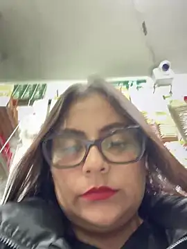 Sol biglips online show from 12-31-24, 10:56