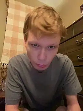 Snapshot of Mikeswanston chatting on 02-08-25, 04:57 Mikeswanston online show from 02-08-25, 04:57