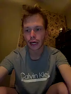 Snapshot of Mikeswanston chatting on 10-06-25, 08:23 Mikeswanston online show from 10-06-25, 08:23