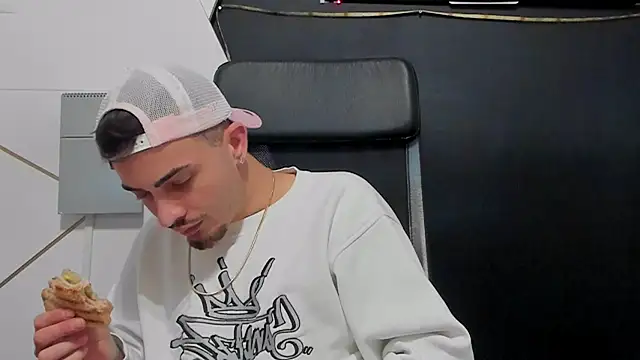 BrandonTate online show from 04-18-26, 05:11