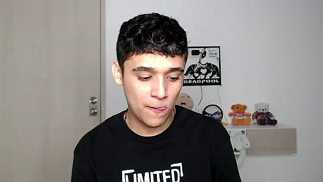 kaiine190 online show from 01-18-26, 05:11