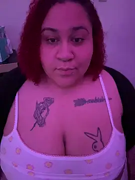 Snapshot of Juicyjordie chatting on 03-13-25, 05:00 Juicyjordie online show from 03-13-25, 05:00