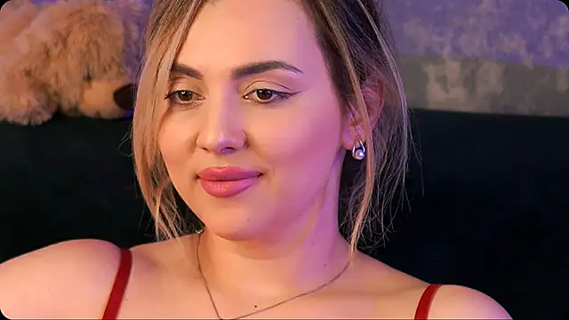 Snapshot of Bailey_Evans chatting on 03-21-25, 05:02 Bailey Evans online show from 03-21-25, 05:02