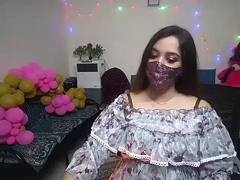 Arushisingh8888 online show from 01-08-25, 10:48