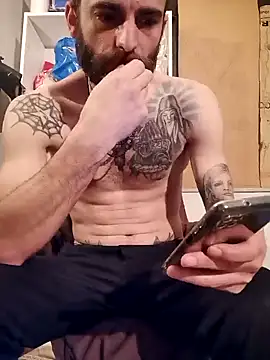 Antonio Vatooo online show from 02-18-25, 09:31