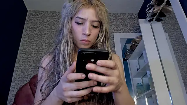 Samantha cp  online show from 02-24-25, 03:20