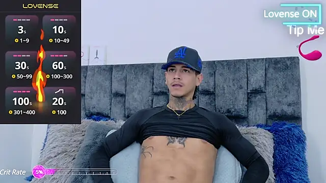 Snapshot of JAYCOB00 chatting on 02-01-25, 09:40 JAYCOB00 online show from 02-01-25, 09:40