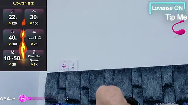 Snapshot of JAYCOB00 chatting on 02-28-25, 02:31 JAYCOB00 online show from 02-28-25, 02:31