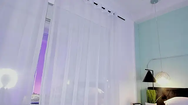 EvaaStevens online show from 03-22-25, 06:03