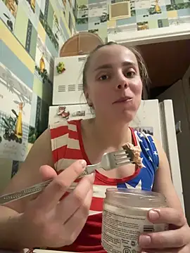 AlisaKissss online show from 04-18-26, 07:29