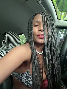 Snapshot of Shantel-Olivia chatting on 07-19-26, 11:36 Shantel-Olivia online show from 07-19-26, 11:36