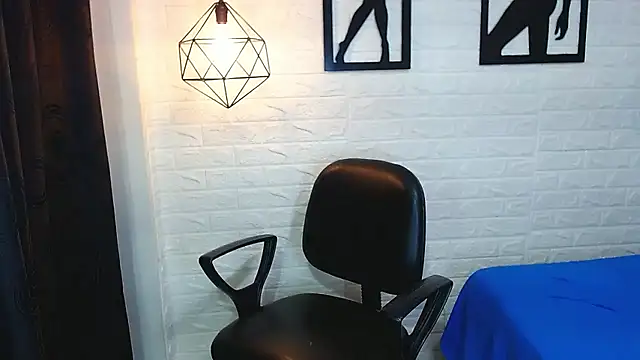 james scott18 online show from 12-04-24, 03:26