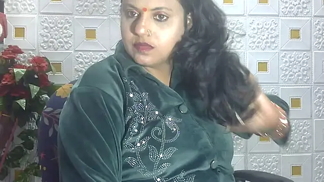 Snapshot of Sexy_komolika chatting on 03-05-25, 06:56 Sexy komolika online show from 03-05-25, 06:56