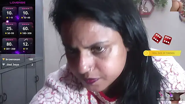 Snapshot of Sexy_komolika chatting on 11-11-25, 03:01 Sexy komolika online show from 11-11-25, 03:01