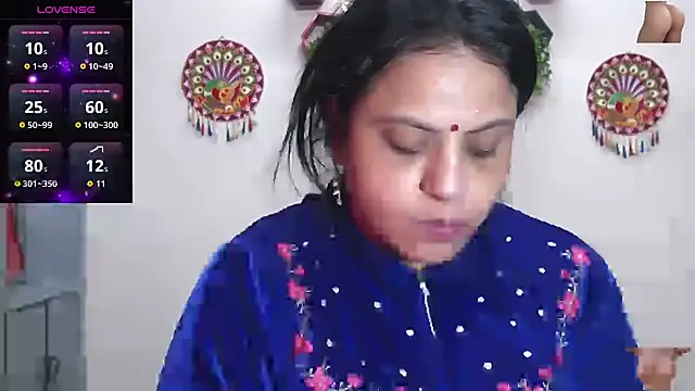 Snapshot of Sexy_komolika chatting on 12-17-25, 12:16 Sexy komolika online show from 12-17-25, 12:16