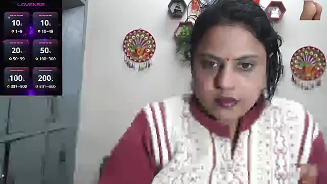 Snapshot of Sexy_komolika chatting on 02-02-26, 04:27 Sexy komolika online show from 02-02-26, 04:27