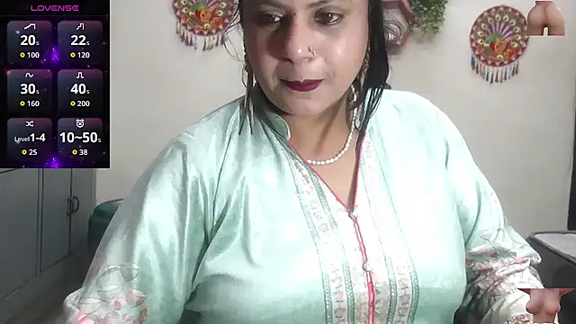 Snapshot of Sexy_komolika chatting on 02-04-26, 04:02 Sexy komolika online show from 02-04-26, 04:02