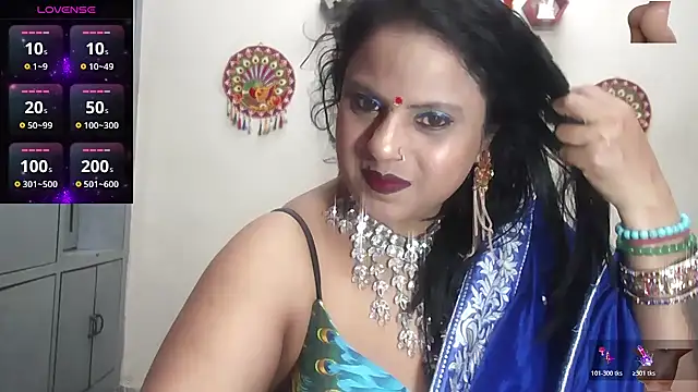 Snapshot of Sexy_komolika chatting on 02-05-26, 12:43 Sexy komolika online show from 02-05-26, 12:43