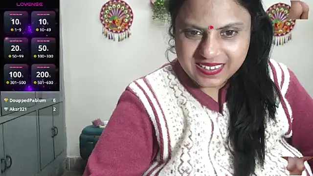 Snapshot of Sexy_komolika chatting on 02-12-26, 04:13 Sexy komolika online show from 02-12-26, 04:13