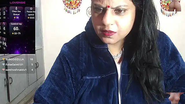 Snapshot of Sexy_komolika chatting on 02-15-26, 03:25 Sexy komolika online show from 02-15-26, 03:25