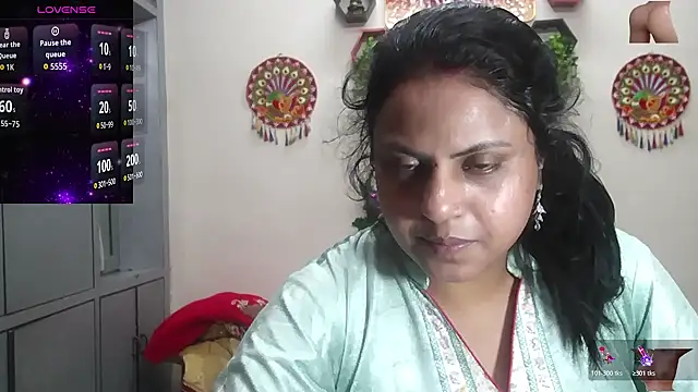 Snapshot of Sexy_komolika chatting on 02-23-26, 04:26 Sexy komolika online show from 02-23-26, 04:26