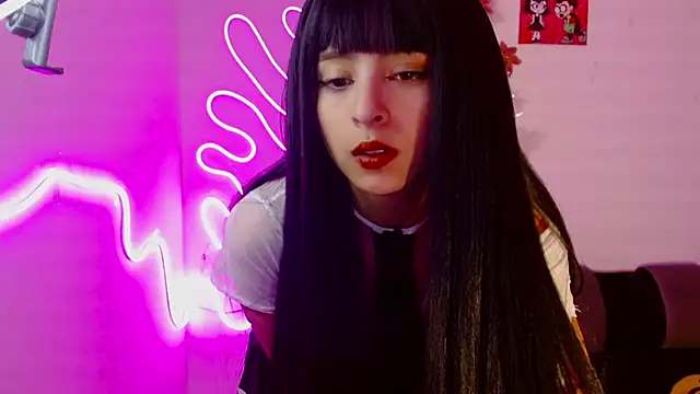 Snapshot of Kind_Scarlett chatting on 12-20-24, 07:17 Kind Scarlett online show from 12-20-24, 07:17