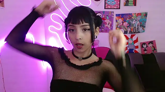 Snapshot of Kind_Scarlett chatting on 02-23-25, 11:04 Kind Scarlett online show from 02-23-25, 11:04