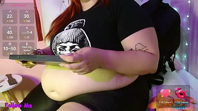 Snapshot of HECATE_23 chatting on 01-15-25, 01:09 HECATE 23 online show from 01-15-25, 01:09