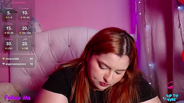 Snapshot of HECATE_23 chatting on 03-15-25, 04:10 HECATE 23 online show from 03-15-25, 04:10