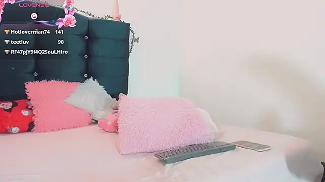 Rubi 30 online show from 03-07-25, 02:04