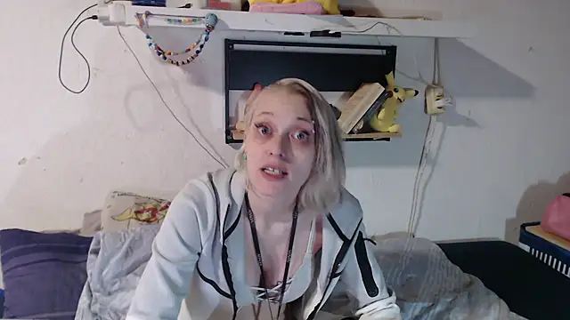 Snapshot of Harleyhot13061 chatting on 01-06-25, 08:07 Harleyhot13061 online show from 01-06-25, 08:07