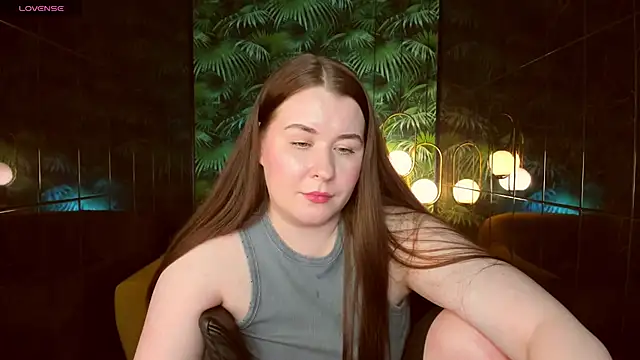 Snapshot of ShedarBrooks chatting on 12-17-24, 12:00 ShedarBrooks online show from 12-17-24, 12:00