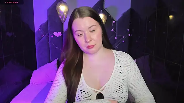 Snapshot of ShedarBrooks chatting on 02-17-25, 11:44 ShedarBrooks online show from 02-17-25, 11:44