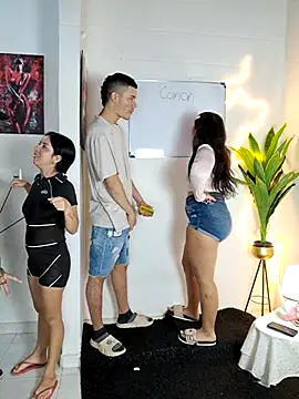 royalgirls x online show from 03-03-26, 02:07