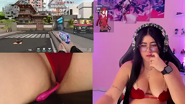 Snapshot of DanielaHang chatting on 01-27-25, 04:22 DanielaHang online show from 01-27-25, 04:22