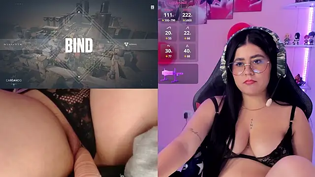 Snapshot of DanielaHang chatting on 02-11-25, 04:02 DanielaHang online show from 02-11-25, 04:02