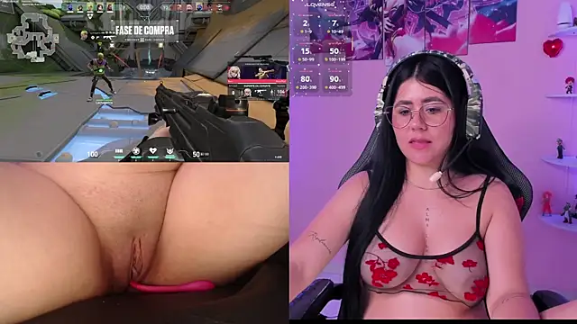 Snapshot of DanielaHang chatting on 02-28-25, 04:10 DanielaHang online show from 02-28-25, 04:10