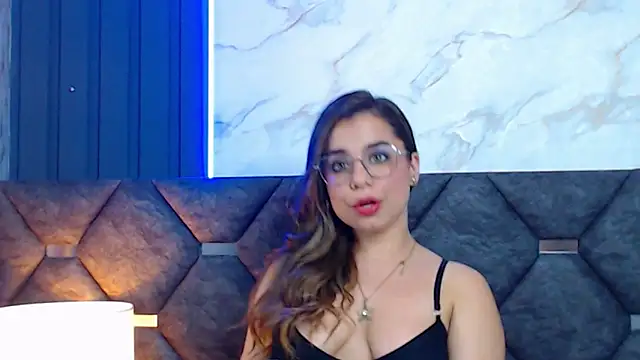 ThaniaJones online show from 03-15-25, 06:10