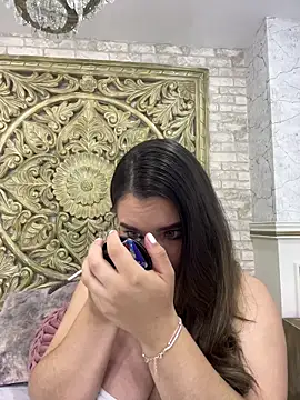 ThaniaJones online show from 03-12-26, 12:11