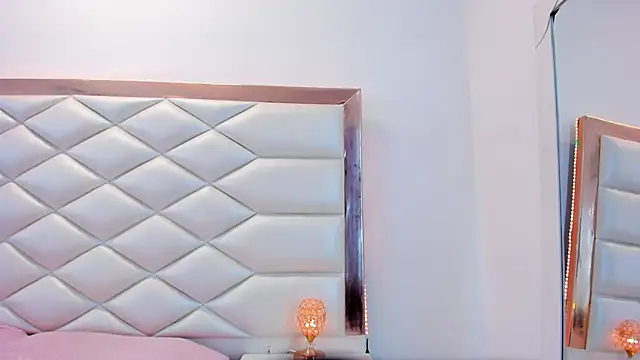 samanthaevans4 online show from 01-29-25, 08:04