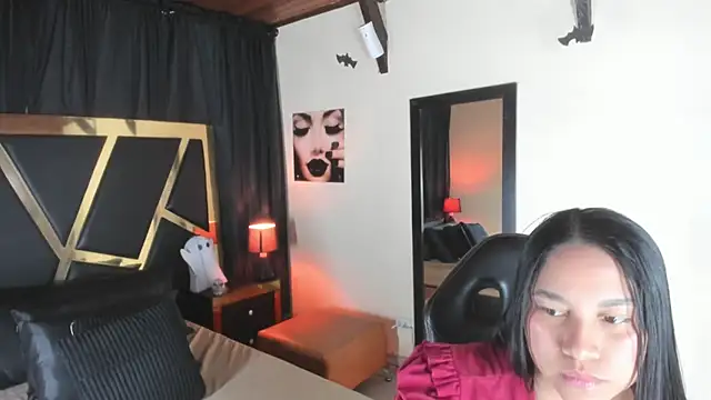 Snapshot of EmiliWilliams chatting on 11-02-25, 09:50 EmiliWilliams online show from 11-02-25, 09:50