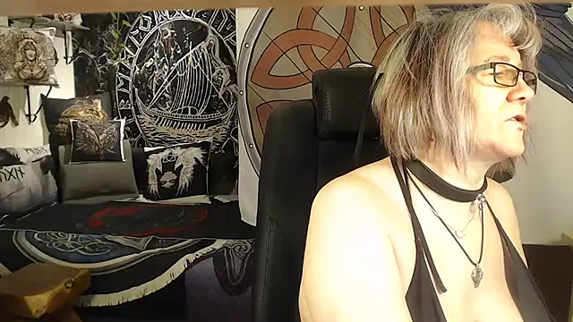 TittenMichelle online show from 03-12-26, 07:31