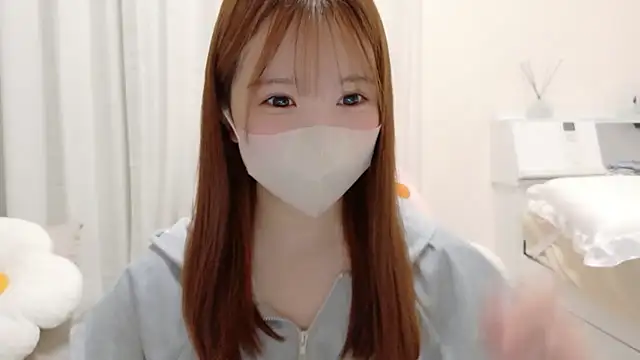 Snapshot of HONO_cha chatting on 10-19-25, 11:11 HONO cha online show from 10-19-25, 11:11