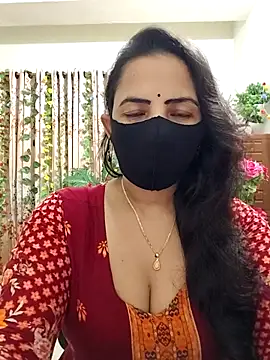 Payel-Sen online show from 10-18-25, 05:14