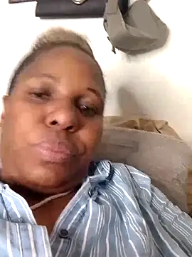 Thobi2020 online show from 09-22-25, 05:20