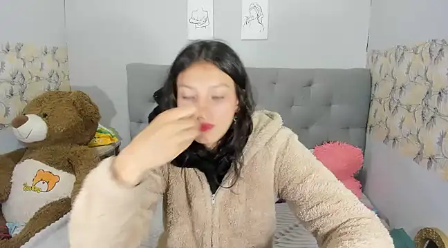 Emma-Wilson online show from 02-03-25, 10:43