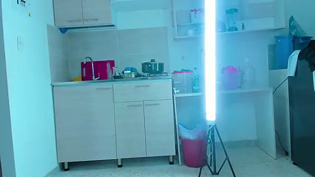 angi sousa2 online show from 02-22-25, 01:55